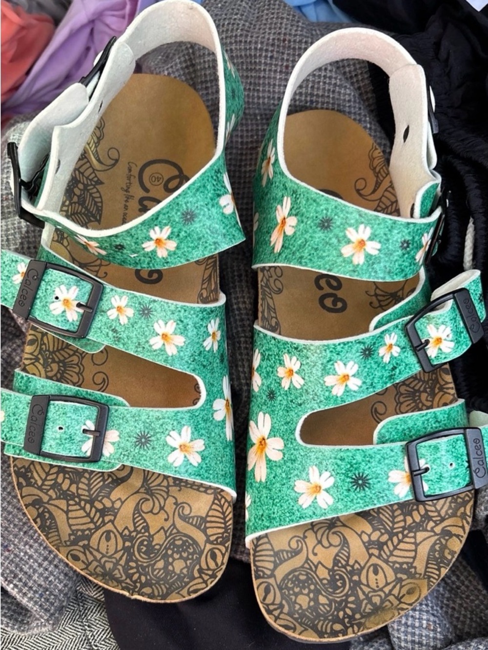 Calceo  Buckle Sandals Sz 9.5 Green